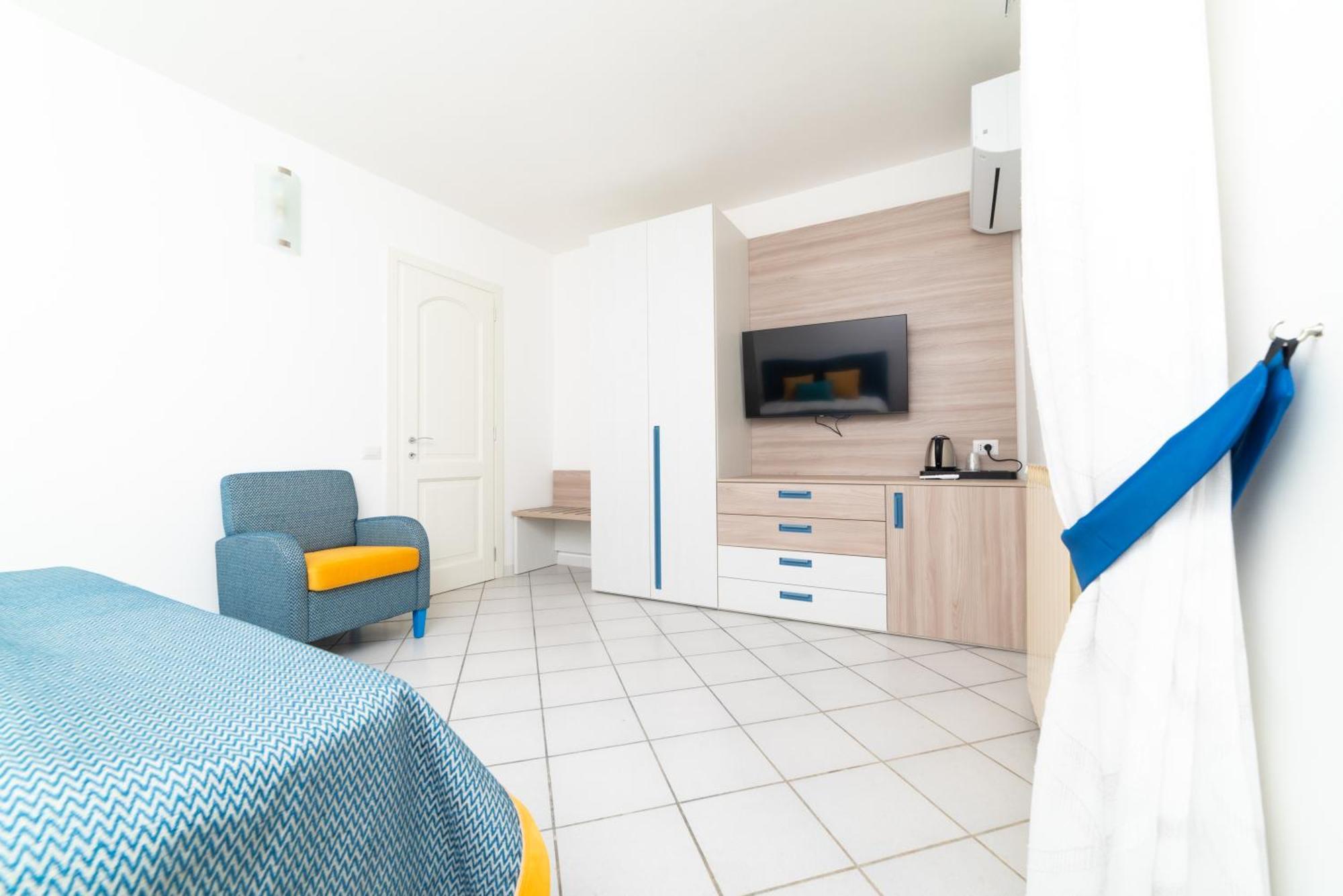 Suites In The Amalfi Coast - Guesthouse With Terrace Near Amalfi - Breathtaking View Of Ravello Scala Exterior photo