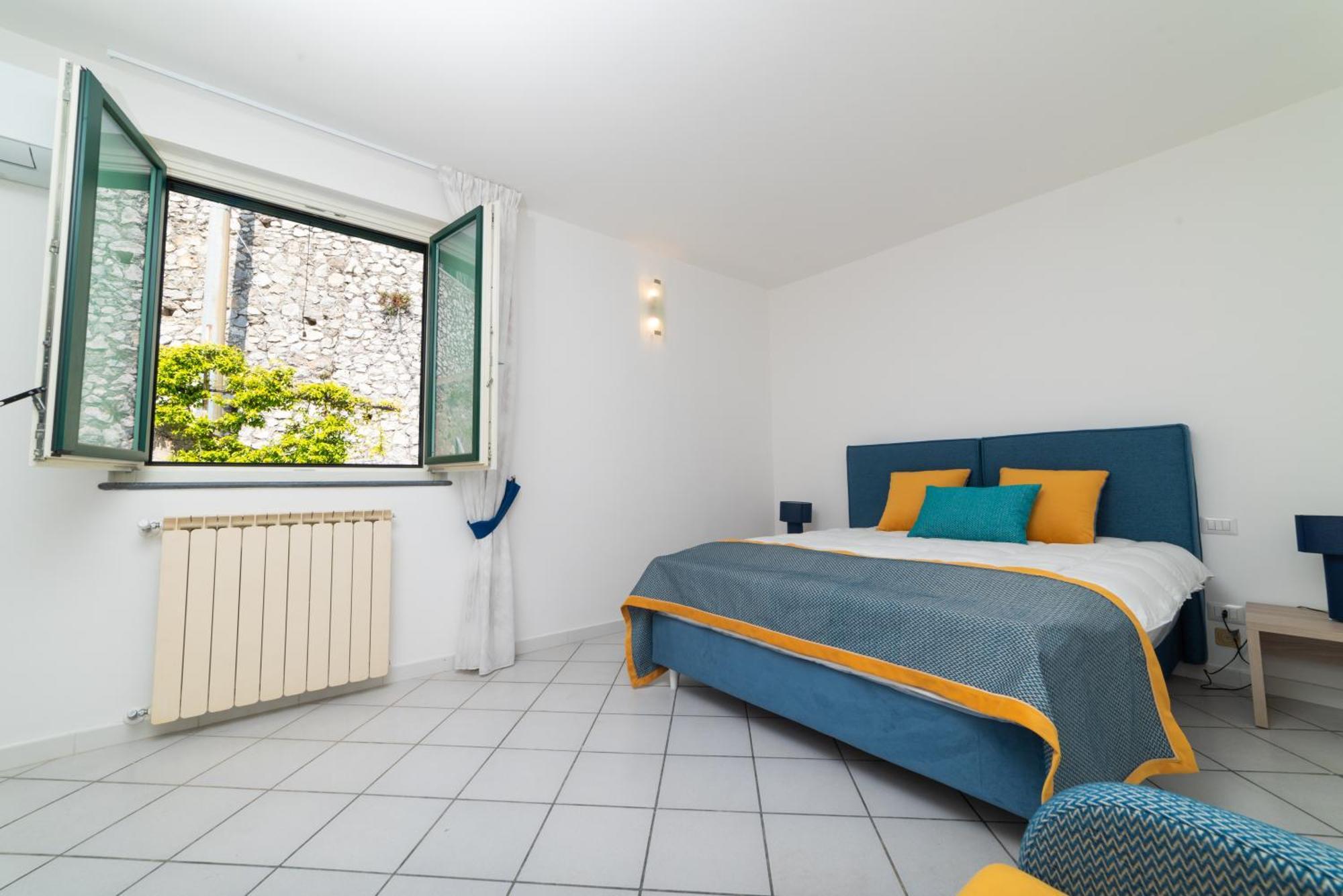 Suites In The Amalfi Coast - Guesthouse With Terrace Near Amalfi - Breathtaking View Of Ravello Scala Exterior photo